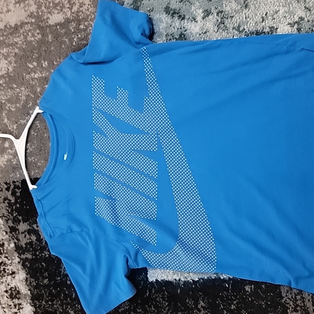 Mens Nike Shirt